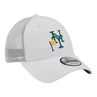 Casquette trucker ajustable New Era 9FORTY blanche à motif drapeau des Mets de New York pour homme