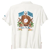 Chemise boutonnée Tommy Bahama blanche pour homme, New York Mets Island Fly Ball Camp, en mélange de trois fibres COOLMAX, couleur blanc.