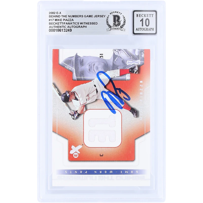 Carte de collection Mike Piazza des Mets de New York, autographiée en 2002 par Upper Deck E-X Behind the Numbers GU Relic #EX-MP, authentifiée par Beckett Fanatics Witnessed (n° 10).