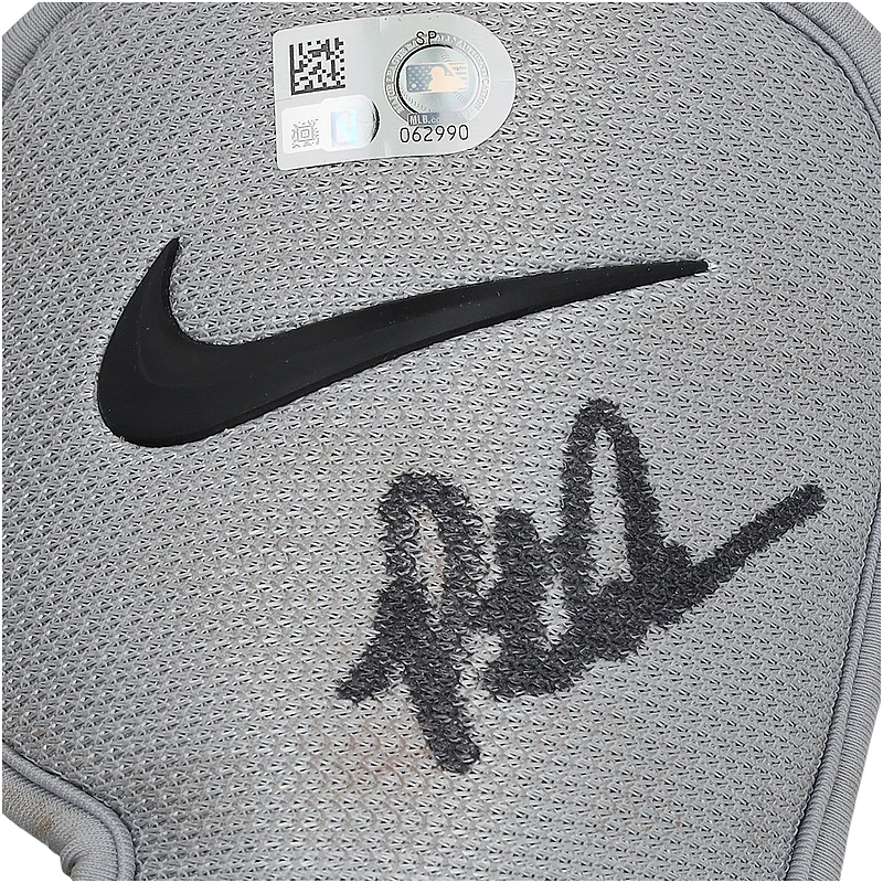 Pete Alonso New York Mets Autographed Game-Used Gray Nike Hand Guard from the 2025 MLB Season - HH98515767