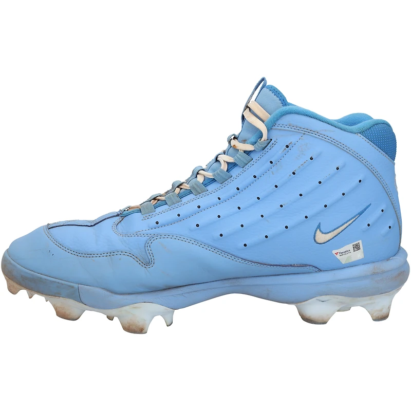 Chaussures Nike bleues portées par Pete Alonso des New York Mets lors de la saison 2025 de la MLB