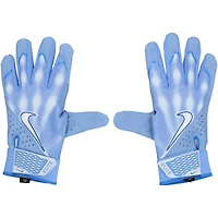 Gants de frappe bleus Nike portés par Pete Alonso, joueur des Mets de New York, lors de la saison 2025 de la MLB.