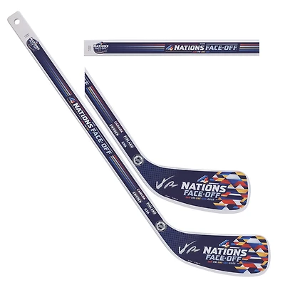 Mini bâton en bois autographié par Adam Fox des Rangers de New York pour le 4 Nations Face-Off