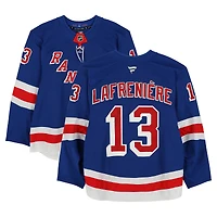 Maillot bleu n° 13, porté en match et autographié par Alexis Lafrenière des Rangers de New York, série 3, saison 2024-2025 de la LNH.