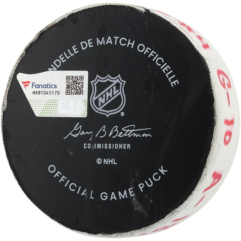 Rondelle de but utilisée par Artemi Panarin des Rangers de New York contre les Islanders de New York le 3 mars 2025