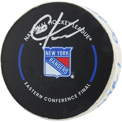 Rondelle de but dédicacée par Chris Kreider des Rangers de New York lors du match du 30 mai 2024 contre les Panthers de la Floride