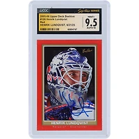 Henrik Lundqvist New York Rangers Autographed 2005-06 Upper Deck Beehive Red #126 CGC Fanatics Witnessed Authenticated /10 Rookie Card