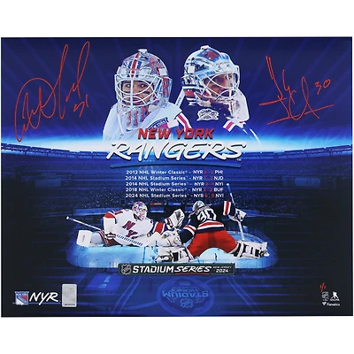 Photographie stylisée d'extérieur autographiée par Igor Shesterkin et Henrik Lundqvist des Rangers de New York, 16" x 20" - Signée en rouge - Édition limitée #1/1
