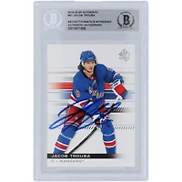 Jacob Trouba New York Rangers Carte authentique autographiée Upper Deck SP 2019-20 #87 Beckett Fanatics Witnessed Authenticated