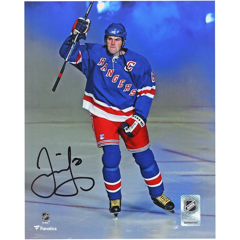 V106832 Rangrs Jaromir Jagr New York Rangers Maillot bleu autographié 8" x 10" saluant la foule Photographie Jaromir Jagr AUT 08x10 PHOTO 45834 AUTPHO 08HKJA0044 #2