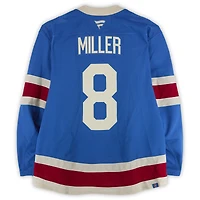 Maillot bleu du centenaire n° 8 des Rangers de New York porté par J.T. Miller lors du match contre les Bruins de Boston le 26 janvier 2026.