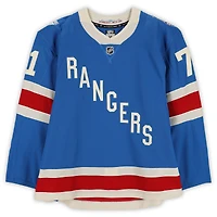 Maillot bleu du centenaire n° 71 porté par Juuso Parssinen des Rangers de New York contre les Maple Leafs de Toronto le 5 mars 2026