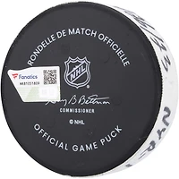 Rondelle de but utilisée par Kaapo Kakko des Rangers de New York contre les Islanders de New York le 26 septembre 2023