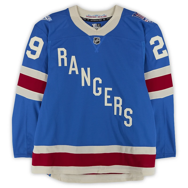 Maillot alternatif bleu n° 29 de Matthew Robertson (New York Rangers) porté lors du match contre les Sabres de Buffalo le 8 avril 2026