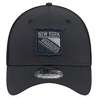 Men's New Era  Black York Rangers Blackout 39THIRTY Flex Fit Hat