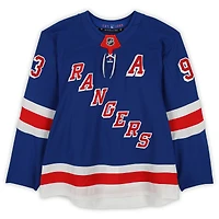Maillot bleu n° 93, porté en match et autographié par Mika Zibanejad des Rangers de New York (série