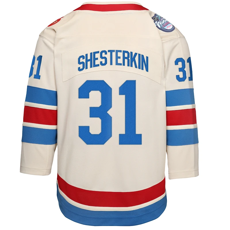 Maillot Premier Outerstuff Jeunesse Igor Shesterkin Blanc New York Rangers 2026 Classique Hivernale de la LNH