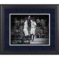 Photo encadrée 11 x 35,5 cm (11 x 14 pouces) d'Aaron Judge et Ben Rice, joueurs des Yankees de New York - Signature reproduite