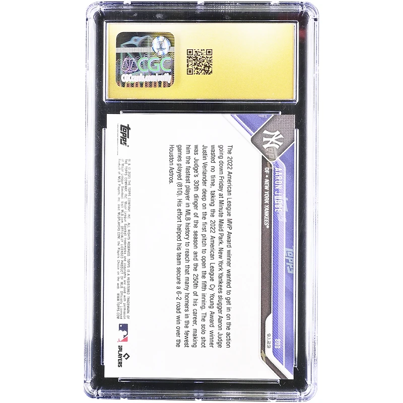 Carte Topps Now 2023 d'Aaron Judge, Yankees de New York, joueur le plus rapide à atteindre 250 coups de circuit en carrière dans l'histoire de la MLB, n° 800, authentifiée CGC, état impeccable (10/10).