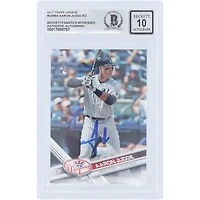Aaron Judge New York Yankees Autographed 2017 Topps Update MLB #US99 Beckett Fanatics Witnessed Authenticated 10 Rookie Card