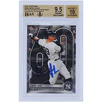 Carte autographiée d'Aaron Judge (New York Yankees), Topps Now 2022, 60e coup de circuit, n° 929, authentifiée par Beckett Fanatics Witnessed, note 9,5/10 - Sous-notes : 9,5, 9,5, 10, 10