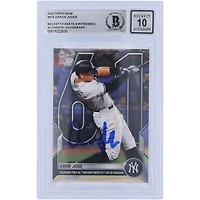 Aaron Judge New York Yankees Autographié Topps 2022 Maintenant 61e HR #975 Beckett Fanatics Witnessed Authenticated 10 Card