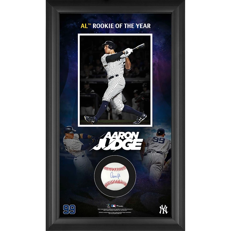 Aaron Judge, joueur des Yankees de New York, élu recrue de l'année, sous cadre photo avec autographe et collage.