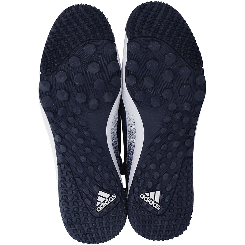 Chaussures adidas bleu marine et blanches portées par Aaron Judge, joueur des Yankees de New York, lors de la saison 2021 de la MLB.