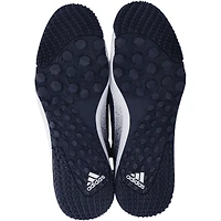 Chaussures adidas bleu marine et blanches portées par Aaron Judge, joueur des Yankees de New York, lors de la saison 2021 de la MLB.
