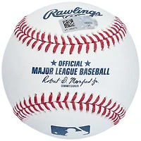 Anthony Volpe, joueur de baseball autographié par les Yankees de New York, avec l'inscription « Baby Bomber »