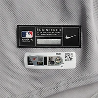 Maillot gris n° 11 des Yankees de New York, Anthony Volpe, utilisé lors du match contre les Rangers du Texas, le 6 août 2025