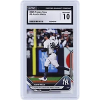 Austin Wells New York Yankees 2025 Topps maintenant le 1er coup de circuit en tête de la journée d'ouverture dans l'histoire des Yankees #8 CGC Carte 10 authentifiée