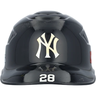 Casque de receveur bleu marine n° 28 des Yankees de New York porté par Austin Wells lors du match contre les Dodgers de Los Angeles le 30 octobre 2024
