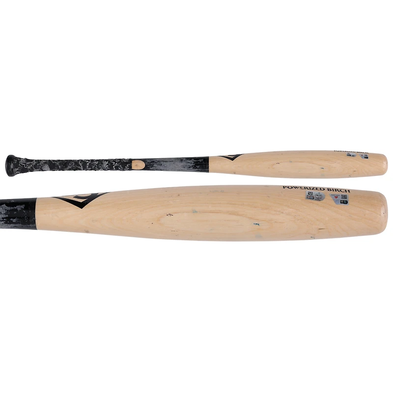 Bâton cassé Louisville Slugger beige et noir utilisé par Austin Wells, des Yankees de New York, contre les Red Sox de Boston le 30 septembre 2025
