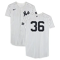 Maillot à rayures blanches #36 des Yankees de New York, utilisé lors du match contre les Orioles de Baltimore le 21 juin 2025 - 7 manches, 5 retraits au bâton, victoire. Maillot Clarke Schmidt des Yankees de New York, numéro 45840, numéro 2.