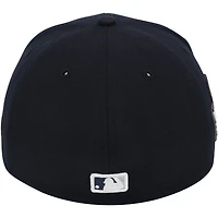 Casquette New Era bleu marine portée par Clay Holmes des Yankees de New York lors du match contre les Dodgers de Los Angeles le 30 octobre 2024 - 5e match des World Series