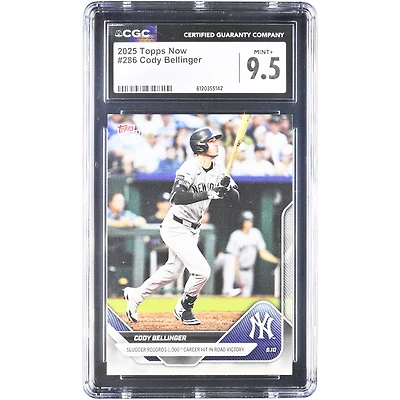 Carte Topps Now Slugger 2025 de Cody Bellinger, Yankees de New York : 1 000e coup sûr en carrière lors d'une victoire à l'extérieur (n° 286), authentifiée CGC 9.5.
