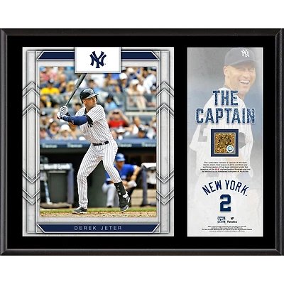 Plaque commémorative sublimée de Derek Jeter (New York Yankees), 30,5 x 38 cm, avec une capsule de terre utilisée en match.