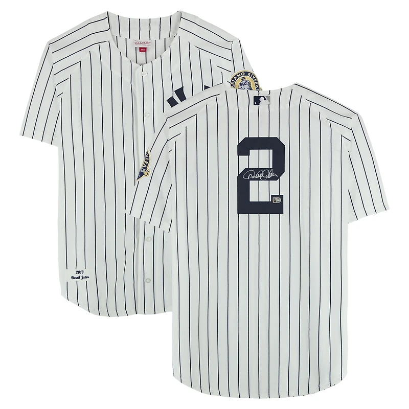 Maillot blanc authentique autographié par Derek Jeter des Yankees de New York, Mitchell & Ness 2013