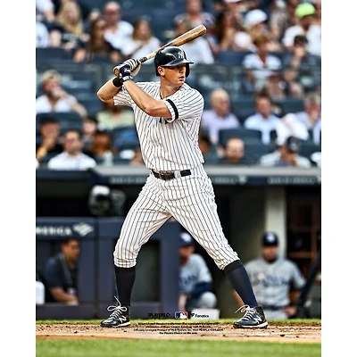 DJ LeMahieu, joueur non signé des Yankees de New York, se prépare à frapper une photo verticale