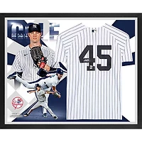 Collage de maillots Nike blancs authentiques encadrés autographiés par Gerrit Cole des Yankees de New York