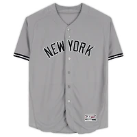 Gleyber Torres New York Yankees Autographed Topps Gray Majestic Authentic Jersey