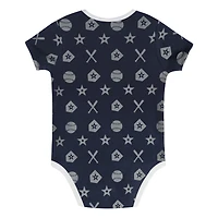 Infant  Navy New York Yankees On Deck 2-Piece Diaper Cover Set