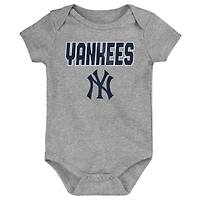 Infant Outerstuff New York Yankees Home Plate 3-Piece Bodysuit Set