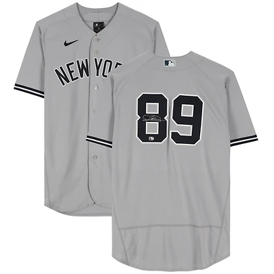 Maillot authentique Nike gris autographié de Jasson Dominguez, Yankees de New York