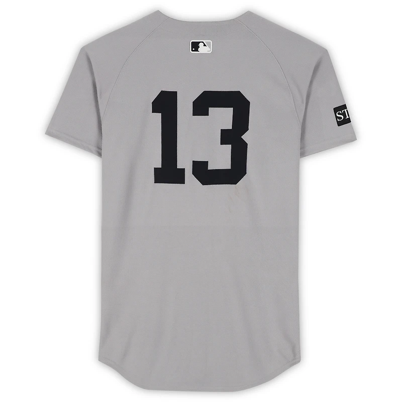 Maillot Nike gris n° 13 de Jazz Chisholm Jr. des Yankees de New York, utilisé lors du match contre les Astros de Houston, le 4 septembre 2025