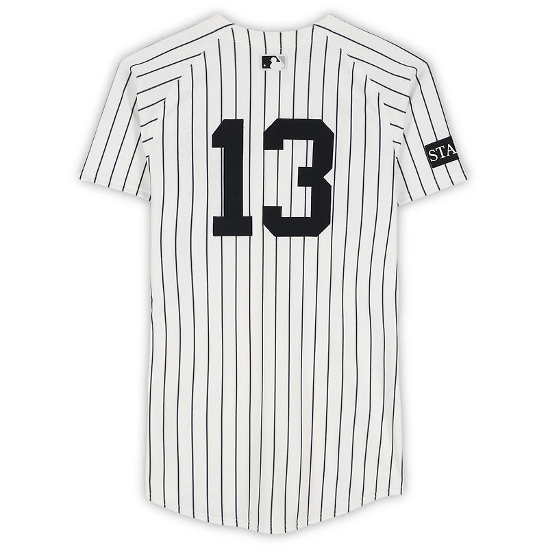 Maillot Nike blanc à fines rayures n° 13 porté par Jazz Chisholm Jr. (New York Yankees) contre les Blue Jays de Toronto le 8 octobre 2025 - Match 4 de la série de division de la Ligue américaine