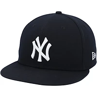 Casquette New Era bleu marine de Jon Berti, joueur des Yankees de New York, contre les Dodgers de Los Angeles, le 30 octobre 2024 - Match 5 des Séries mondiales