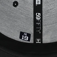 Jon Berti New York Yankees Player-Issued Navy New Era Cap vs. Los Angeles Dodgers on October 30, 2024 - World Series Game 5