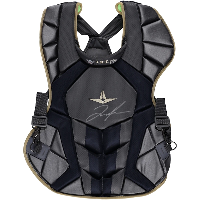 Protecteur de poitrine gris et bleu marine autographié par Jose Trevino des Yankees de New York lors de la saison 2023 de la MLB - RG13309082